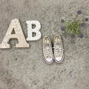 Converse Unisex Sneakers (M 7/ W 9)